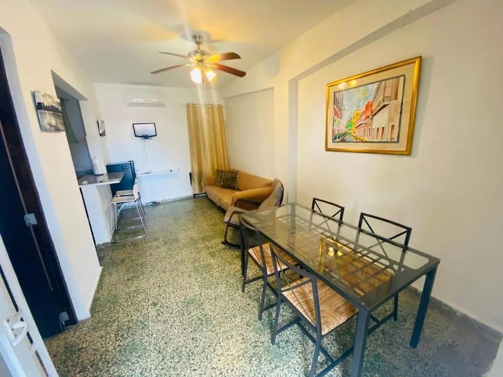 Calle Hollanda 3 Bedroom Home San Juan